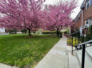 (Undisclosed Address), Bronxville, NY 10708