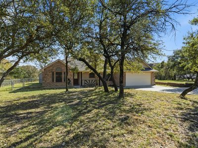 420 Valley Trail Dr, Weatherford, TX, 76087
