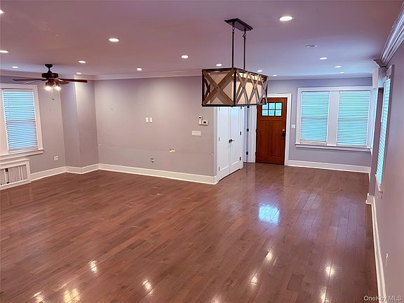 2nd image of 435 Beach 124 Street