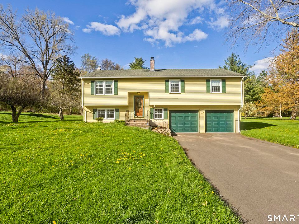 1st image of 4 Winthrop Road
