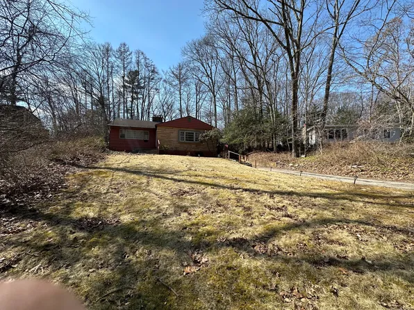 3 Eastwood Road, Mansfield, CT 06268