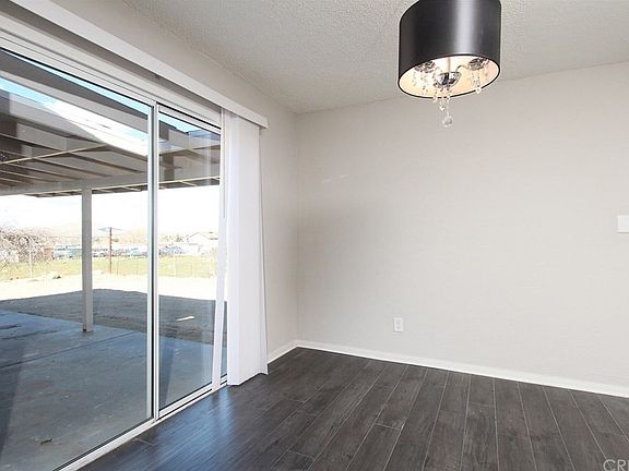 4th image of 40254 161st St E