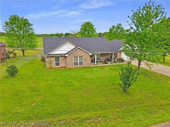 1102 McEntire St, Waldron, AR 72958