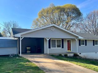 108 Merritts Cir, Toccoa, GA 30577