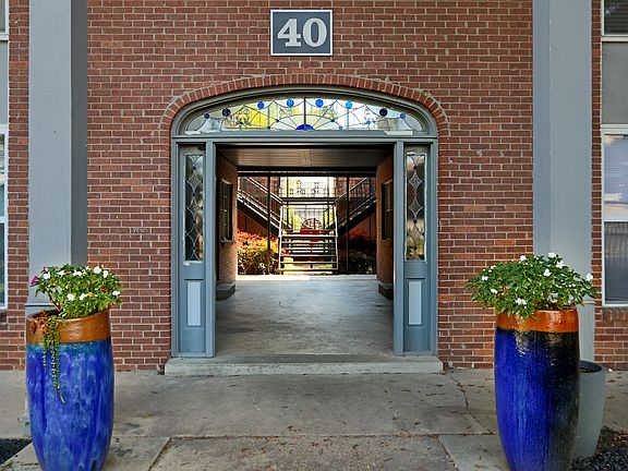 4th image of 40 S Morrison St #7