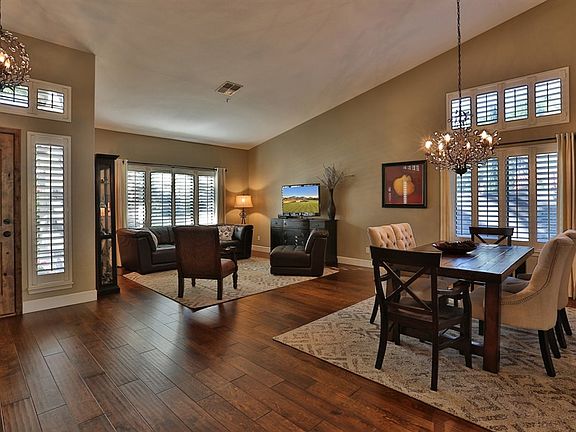 3rd image of 10722 E Terra Dr