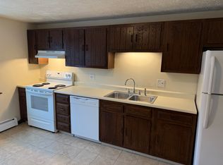 9 Briarwood Dr #1, Biddeford, ME 04005