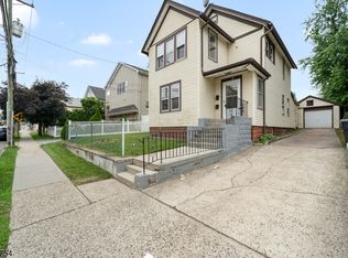 86 W Main St FLOOR 2, Bergenfield, NJ 07621