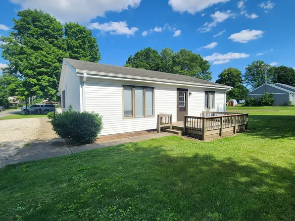 209 S Adams St, Newtown, IN 47969