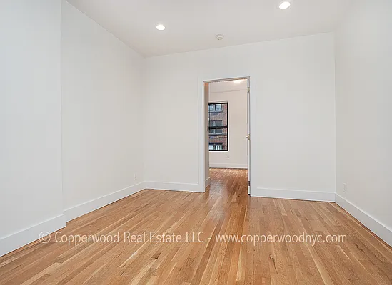 Rented by Copperwood Real Estate | media 6