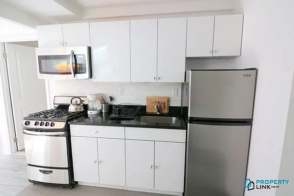 Rented by Property Link Mgmt, LLC | media 41