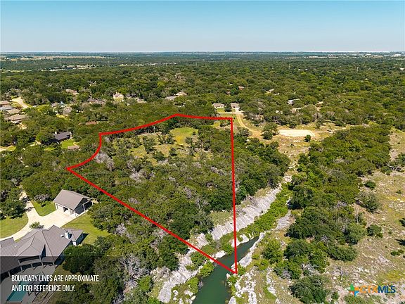 4th image of 31 Artesian Dr