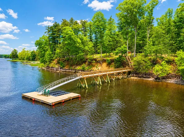 293 River Road, Eliot, ME 03903