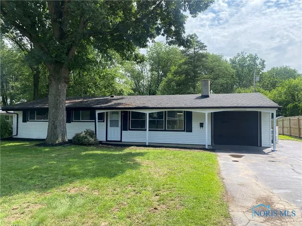 3020 W Lincolnshire Blvd, Toledo, OH 43606