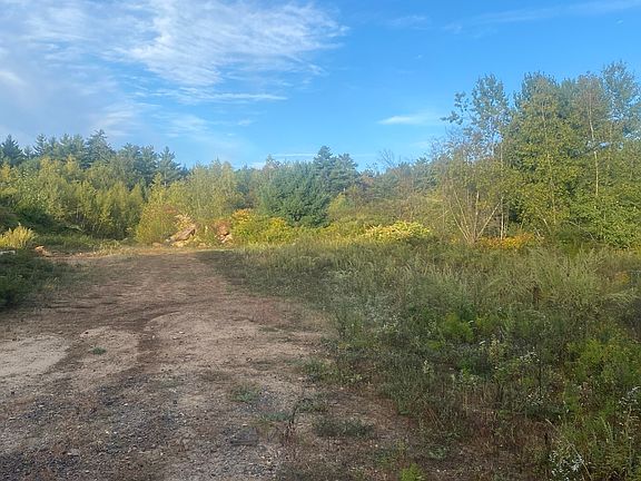 2nd image of Lots Apple Rd