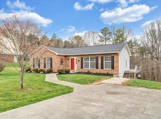 117 Meadow Brook Dr, Rocky Mount, VA 24151