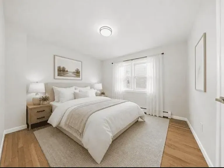 18 E 3rd St #2 — Photo 7