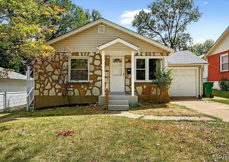 1st image of 8138 Underhill Dr