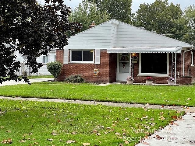 1st image of 4939 Lincoln Blvd