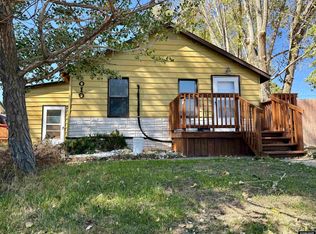 1010 9th St, Rawlins, WY 82301