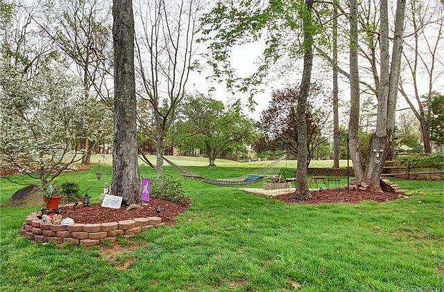 2nd image of 170 Montrose Dr #66