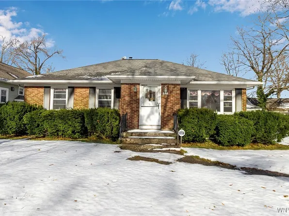 82 Zimmerman Blvd, Buffalo, NY 14223