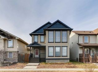 79 E Prestwick St SE, Calgary, AB T2Z4K9