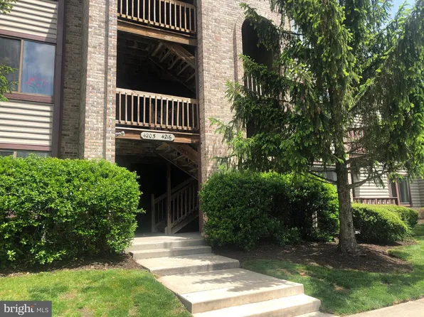 4206 Aberdeen Dr, Mount Laurel, NJ 08054