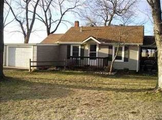 502 W Parr Rd, Silver Lake, KS 66539