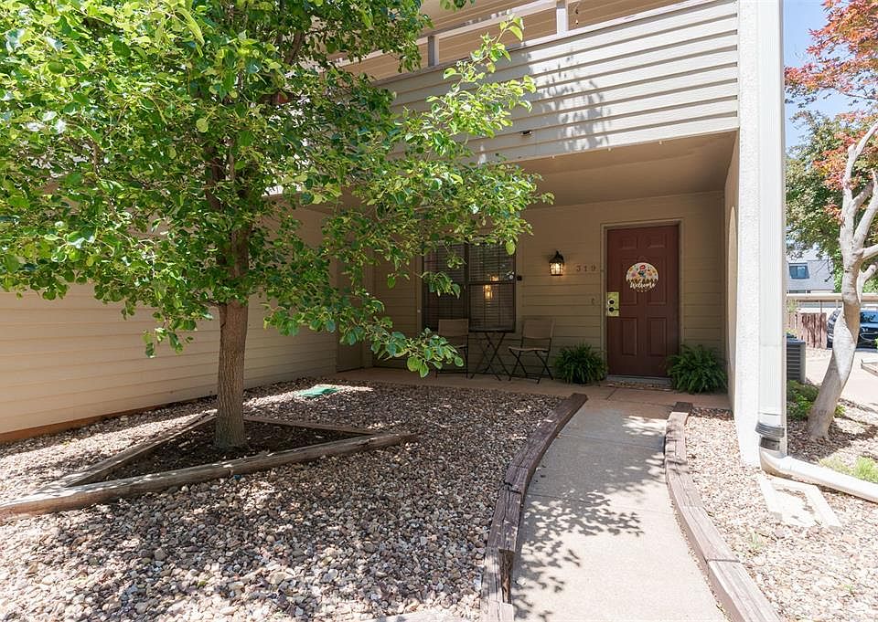1st image of 11130 Stratford Dr APT 319
