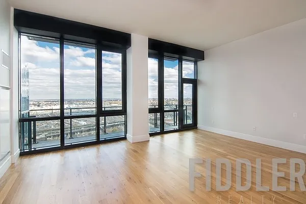 Rented by The KCI Group | media 145