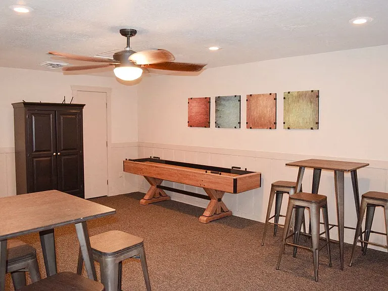 Walnut Trail Apartments — Photo 26