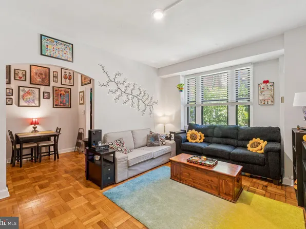 2515 K St NW APT 109, Washington, DC 20037