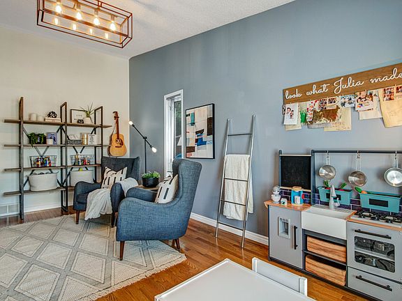 12_226_Regency22_mls_06302022