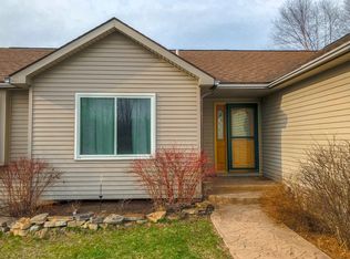 2671 Judah Rd, Orion, MI 48359