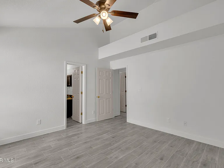 6541 Dakota Ridge Dr — Photo 22