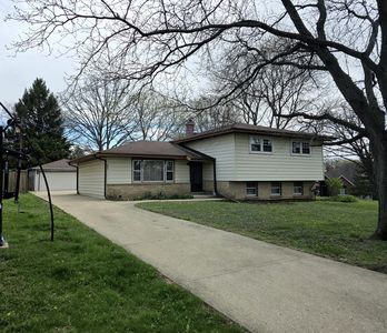 433 Highland Rd, Willowbrook, IL, 60527