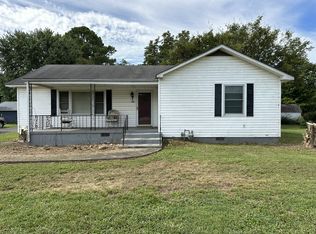 502 Circle Dr, Estill Springs, TN 37330
