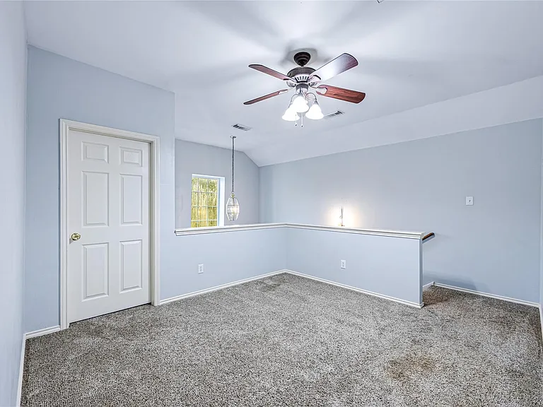 28507 Chateau Springs Ct — Photo 17