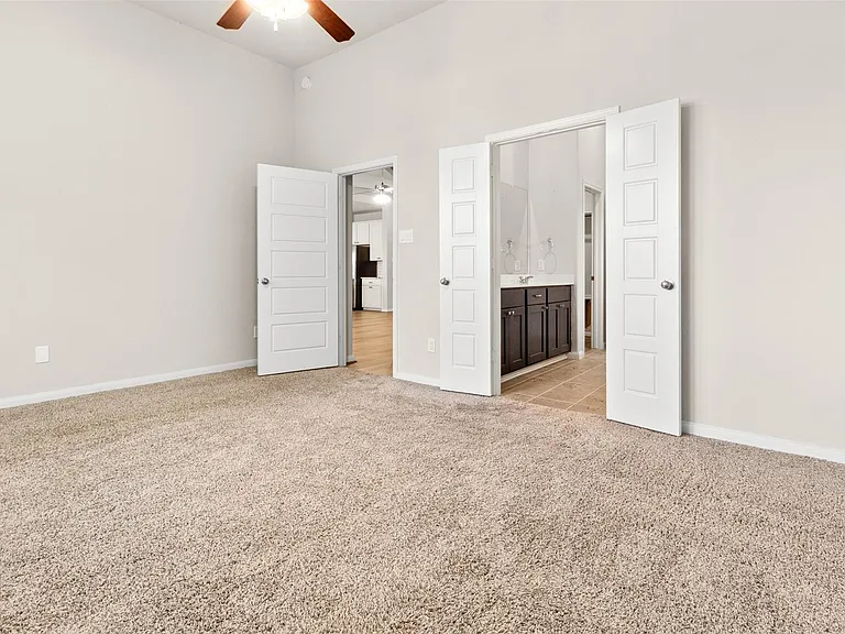 25008 Calais New Ct — Photo 17