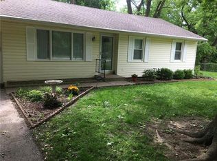 9615 Main St, Kansas City, MO 64114