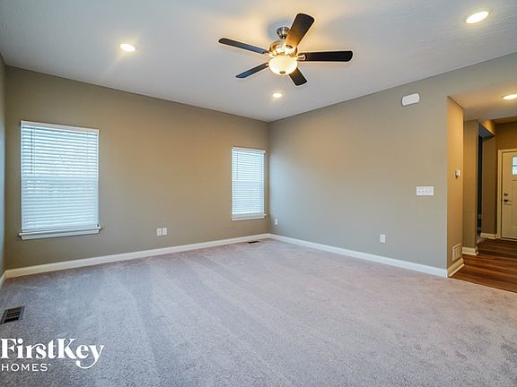 4th image of 1900 Ream Dr