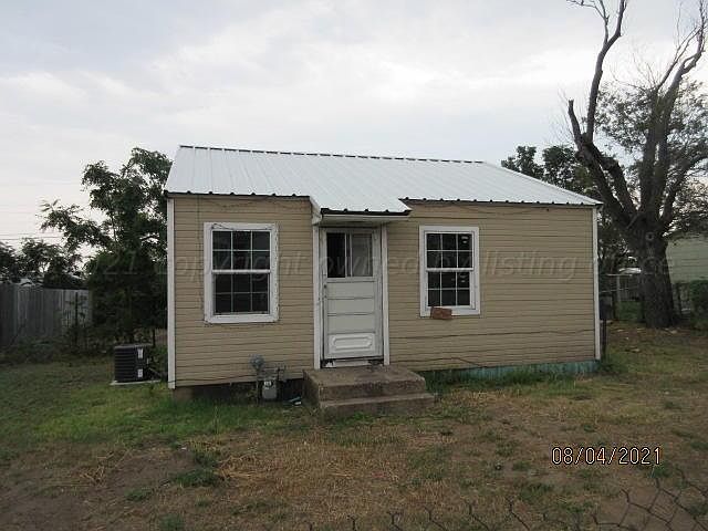 1st image of 203 Cottonwood St