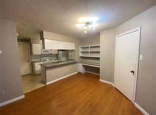 2401 Sycamore Ave APT D3, Huntsville, TX 77340