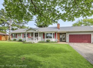 533 Bethany Rd, Sycamore, IL 60178