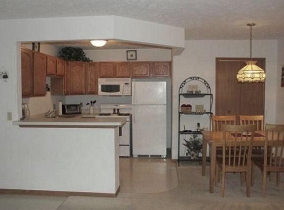 5th image of 796 N Creek Dr Unit 796