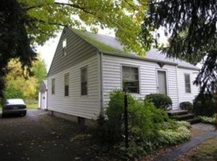 8814 Oberlin Rd, Elyria, OH 44035