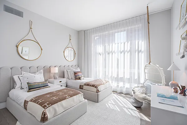 Rented by Compass | media 12