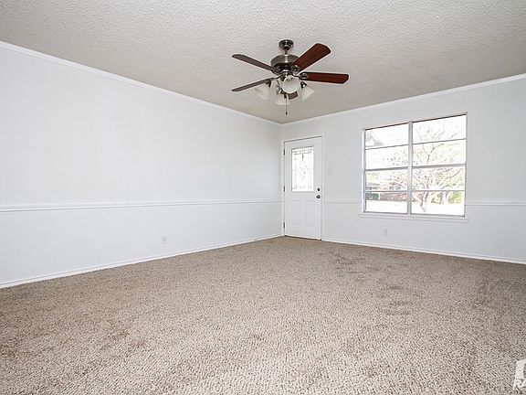 4th image of 1911 Edmund Blvd