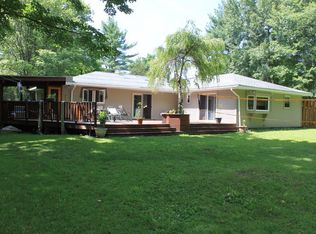 104 Park Pl, Saugerties, NY 12477